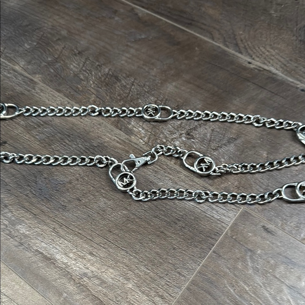 KORS Michael Kors Silver Chain Belt
